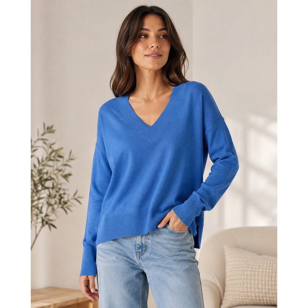 Barbour Bathgate V-Neck Linen Cotton Knit Sweater Blue Medium